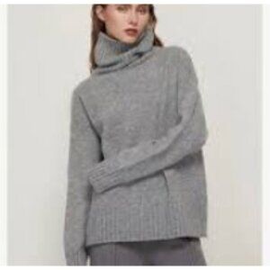 OFFLINE by Aerie Chillside Turtleneck Sweater Sz S Gray Oversized Thumbholes EUC